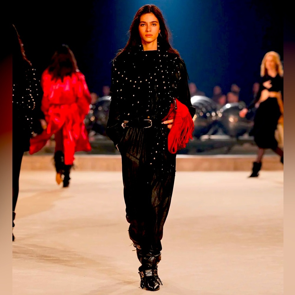 πLoriβs Private Listing - Isabel Marant 2024 COLLECTION - Picture 1 of 5